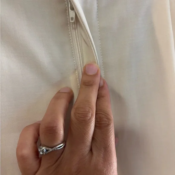 VINCE Double Pleated Cropped trouser pant medium rise - Picture 5 of 12